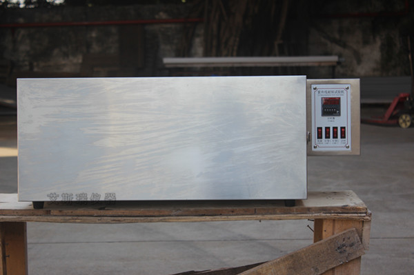 車用非金屬材料的老化性能測試設(shè)備